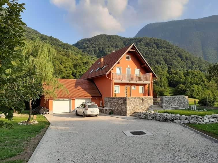 Pocitniska Hisa Nad Soco Villa Bovec Kültér fotó